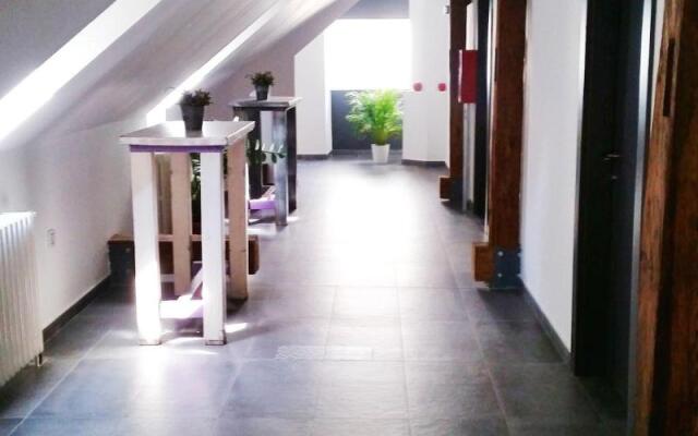 Hotel Arhiv