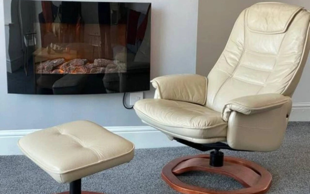 2br-sleeps5-privategarden-freeparking-pets