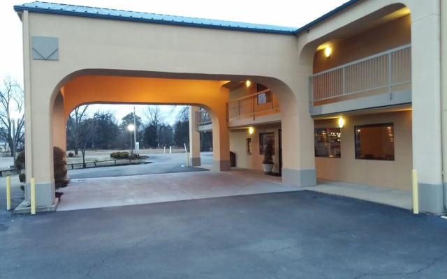 Deerfield Inn
