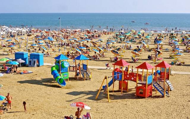 Villa in Bibione Pineda by Beahost Rentals