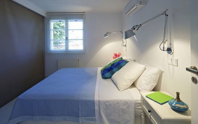 Amalgam Homes Paros Beachfront Luxury Villa