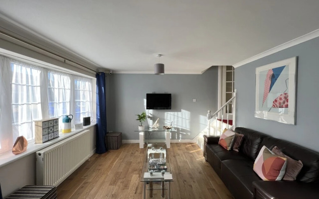 Lancaster Close Serviced Accommodation