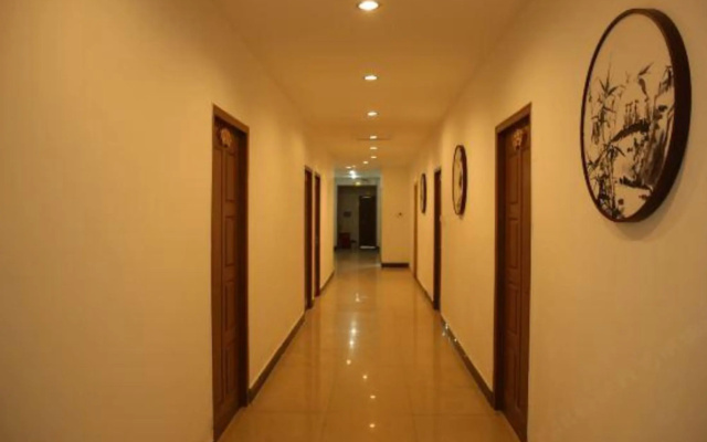 Yuyao 702 Resort – Hotel Rooms – Ningbo