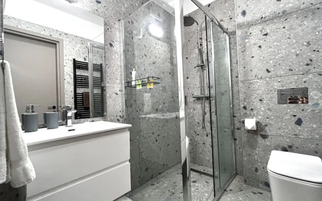 107 LIM - Stay Mouson View Apartment