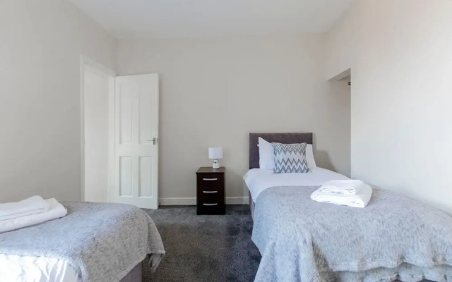 Karah Suites - Palmer Park - 4 Bedroom