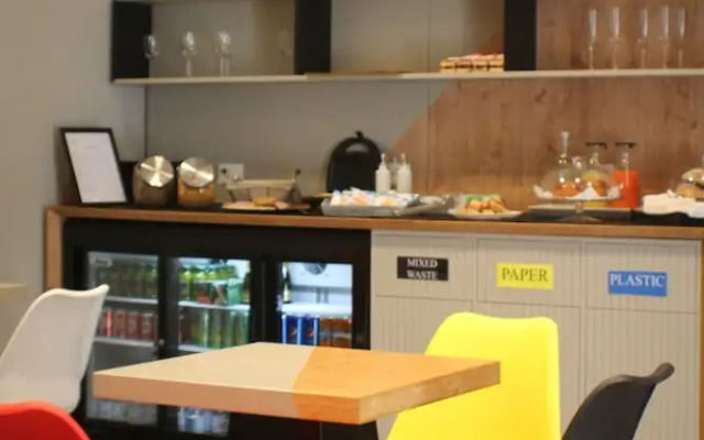 Be Italian Flat Piazza Bovio 22