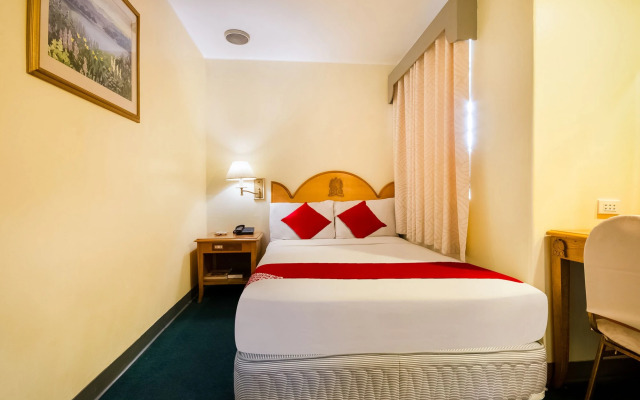 Palladium Suites Hotel