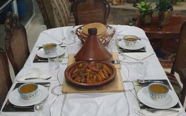 Riad Tanjil