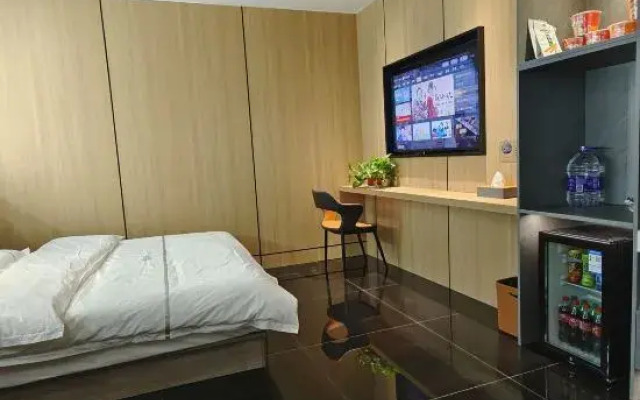 Xilinhot Yiyi Luxury Hotel