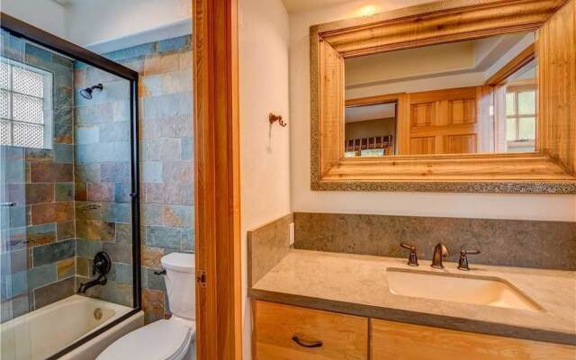 Aspen Ridge 24