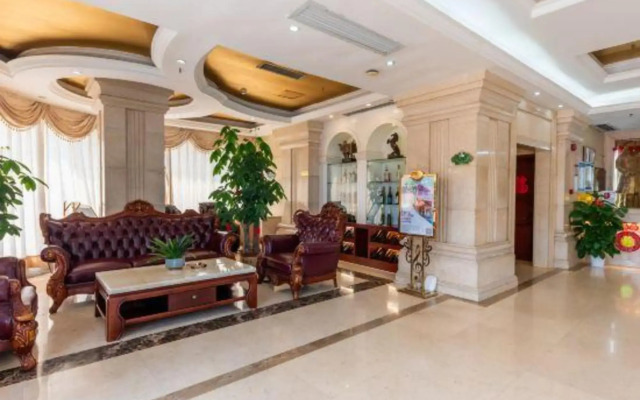 Towo Topping Hotel (Shenzhen Longgang FuPingStation Expressway)