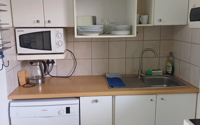 Santini Lace Self Catering Unit