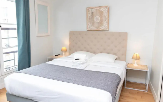 Superb and New Studio in the Center of Paris