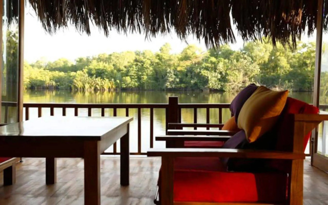Dormstay Riverside Hostel Phu Quoc
