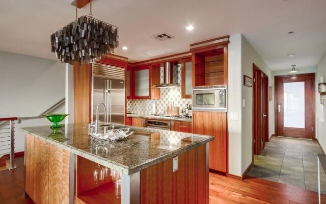 Seaside townhouse
