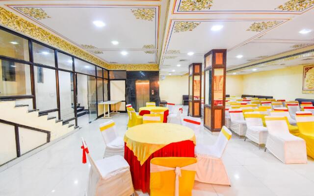 Hotel Laxmi Niwas