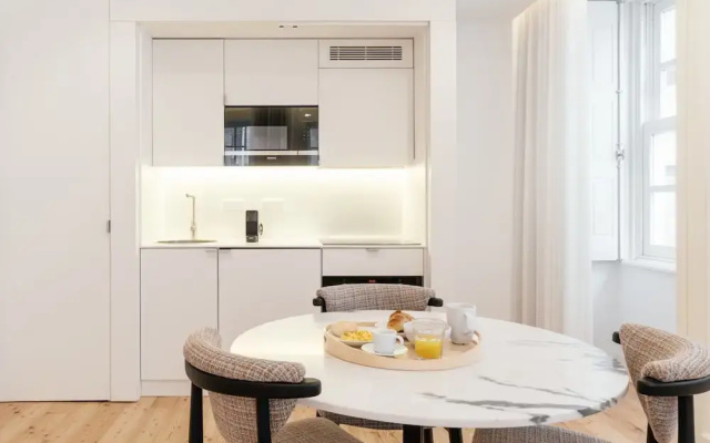 Feel Porto Cl Rigos Charm Flat 1 1