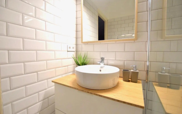 Standard Apartment by Hi5 - Fejer Gyorgy St