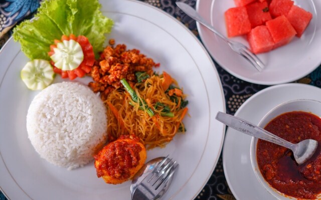 Capital O 2102 Grand Mutiara Hotel