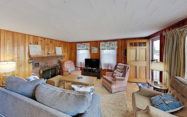 11emerap 4 Bedroom Home