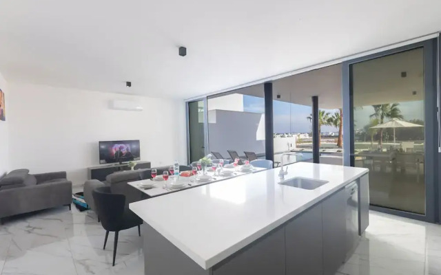 Protaras Aqua Pearl Villa Aq10 With Pool Heating