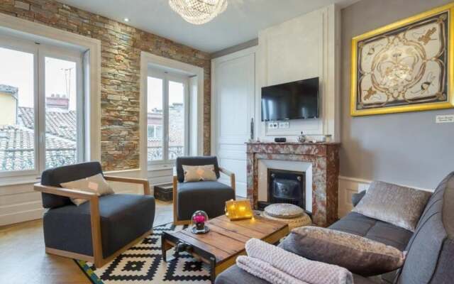 Host Inn Lyon