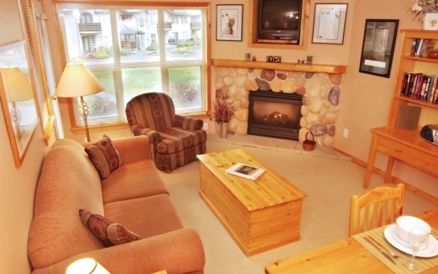 Crystal Forest by Bear Country