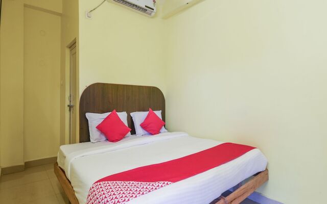 OYO 15011 Blue Homes