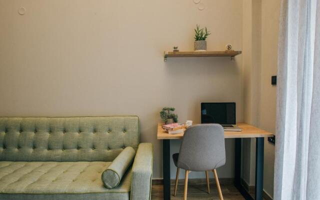 Tzes City Suites