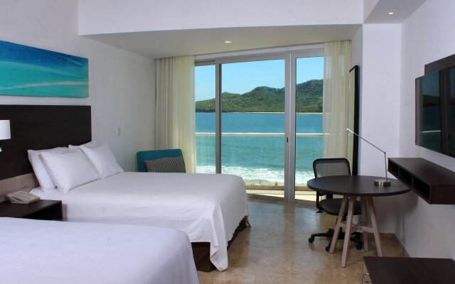 Holiday Inn Resort Mazatlan, an IHG Hotel