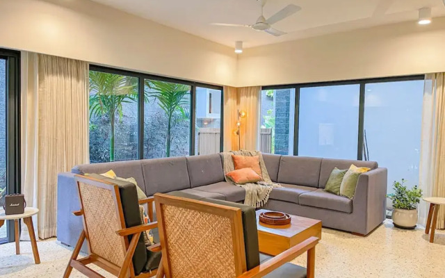 Ezra - 4bhk w Private Pool in Vagator nr Thalassa