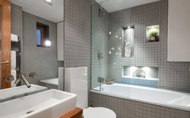 Luxury Kensington Apartment W8