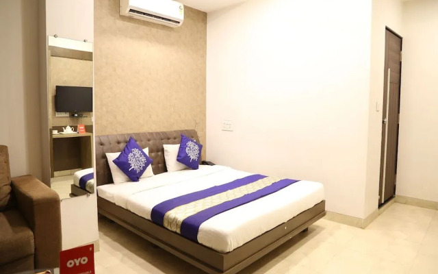 OYO 9953 Hotel Alankar