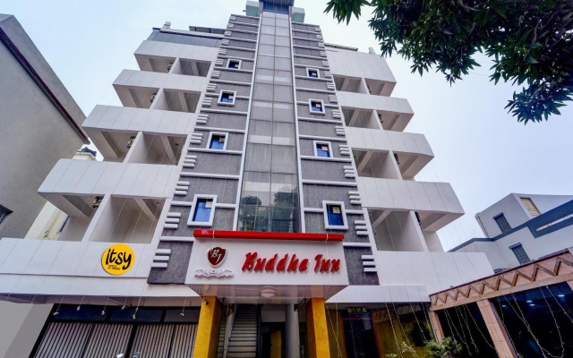 Itsy Hotels Buddha Inn