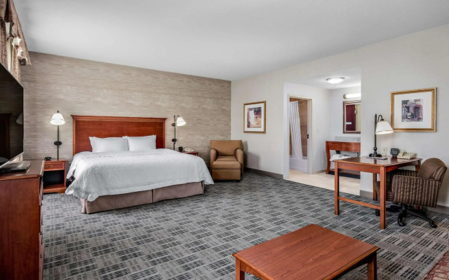 Hampton Inn & Suites Grove City