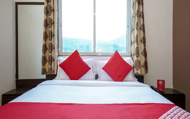 OYO 22558 Hotel Karan International