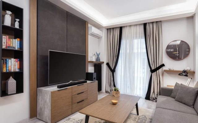 Acropolis Elegant Apartment