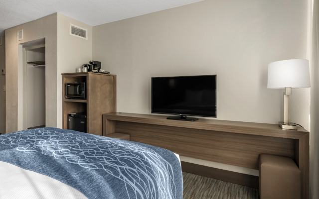 Rodeway Inn & Suites Downtown Brickell