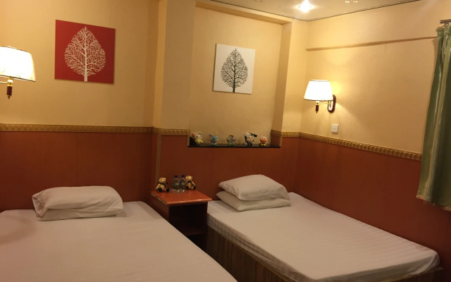 Kowloon New Hostel