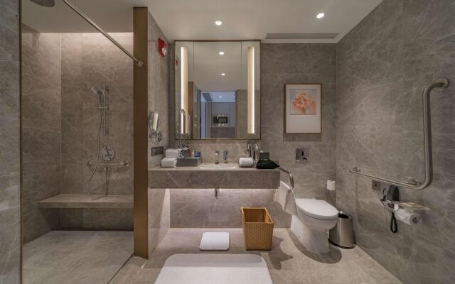 DoubleTree by Hilton Shenzhen Nanshan Hotel & Residences