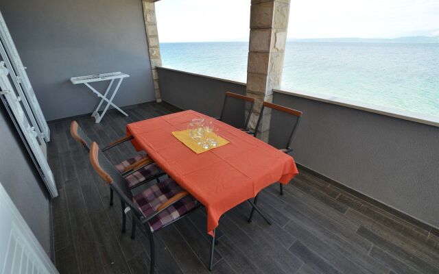 Dubas Apartments