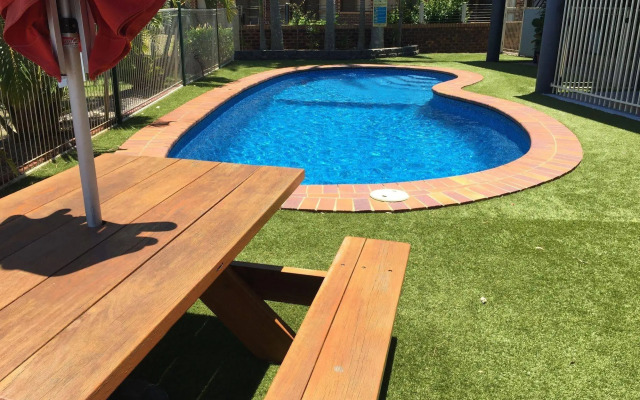 Bribie Waterways Motel