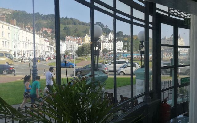 The Marlborough Hotel