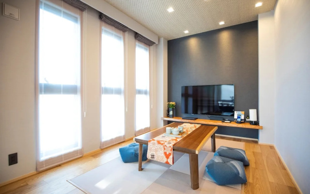 Sola Hotel