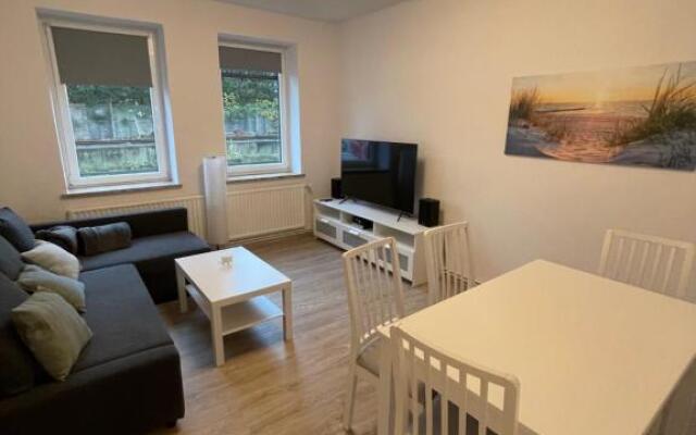 strandnahe 3-Zimmer Wohnung direkt am Yachthafen