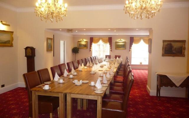 The Royal George Hotel