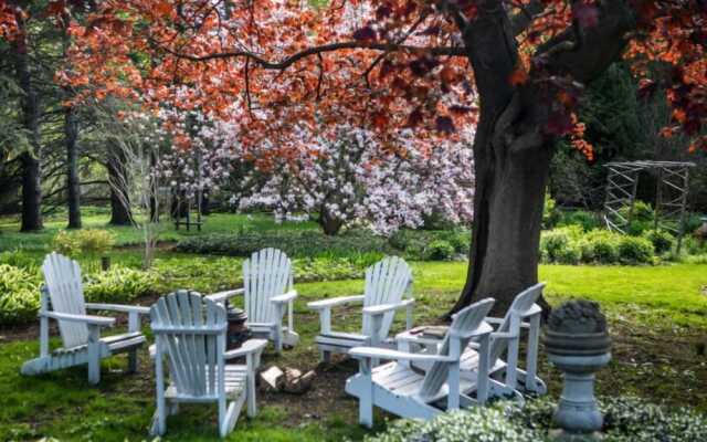 Secret Garden B&b Of Bayfield