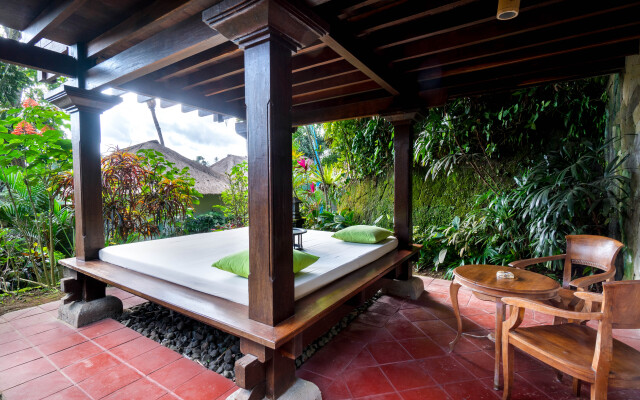 Natura Resort and Spa