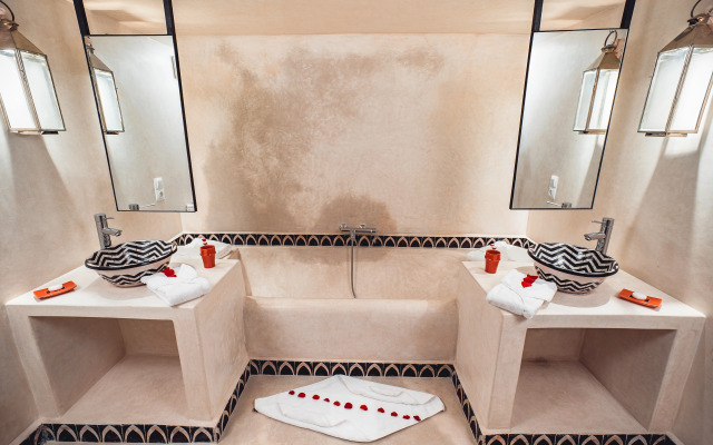 Ambre Epices Medina Riad