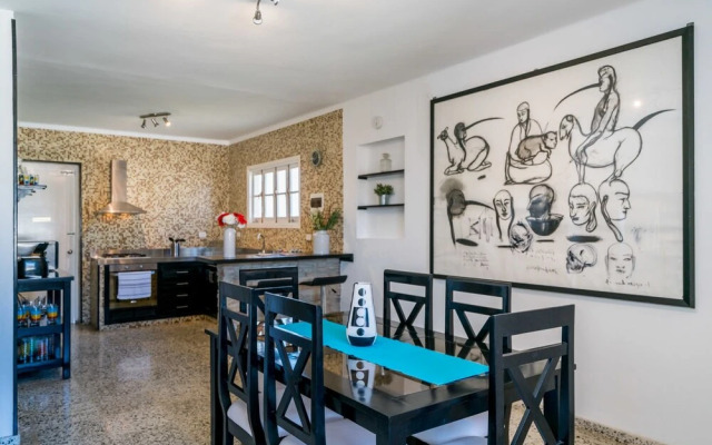 Ocean Breeze & Suites